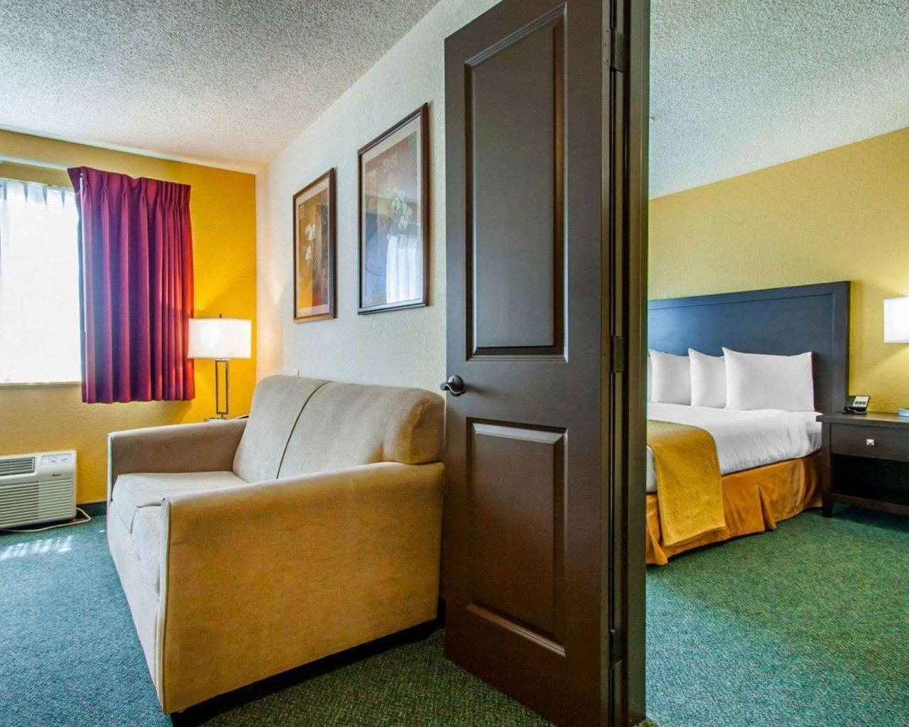 Quality Inn & Suites Спрингфилд Экстерьер фото